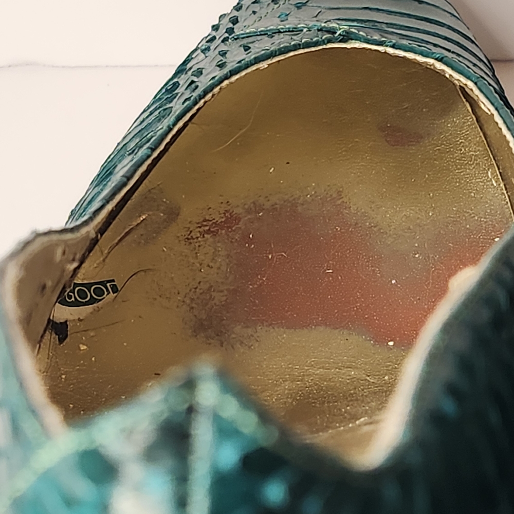 SALE! J.Renee Teal Snakeskin Heels - Picture 14 of 16